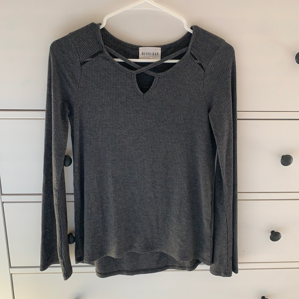 Olive+Oak gray long sleeve